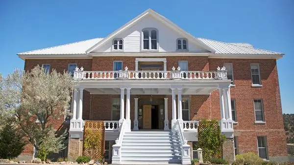 Св. Центр искусств Марии