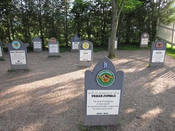 Бен & Кладбище вкусов Джерри