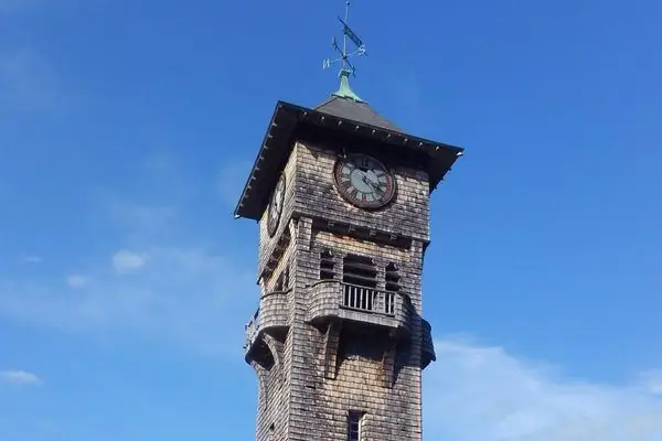 Мемориальная часовая башня птиц