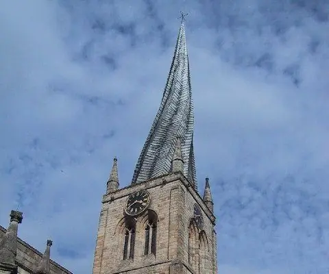 Кривой шпиль Честерфилда