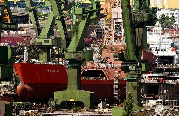 Гданьская верфь