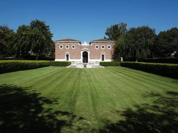 Это самая большая неизвестная библиотека в Лос-Анджелесе?