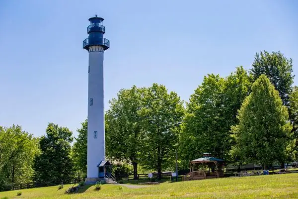 Маяк на озере Саммерсвилл