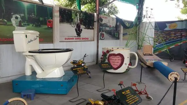 Музей дурацких машин в Индии