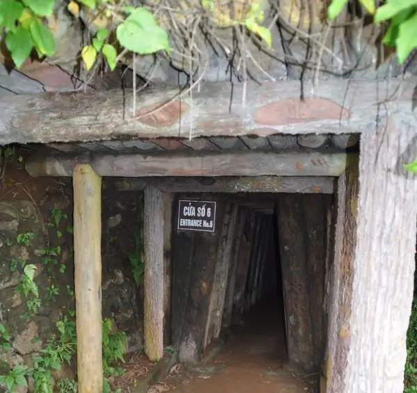 В этом туннельном комплексе в течение многих лет размещалась целая деревня