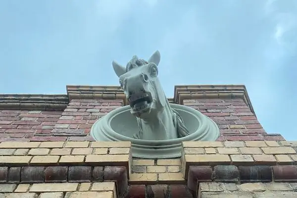 Северная стена рынка крупного рогатого скота