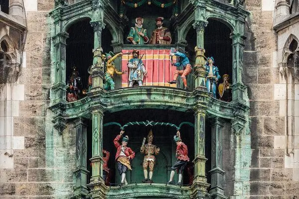 Ратуша с колокольчиками