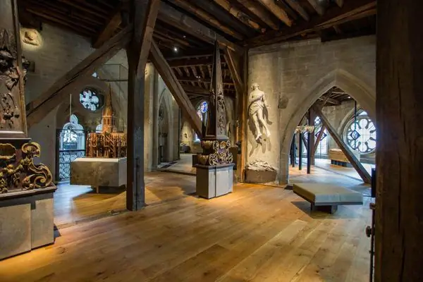 Галереи к бриллиантовому юбилею королевы