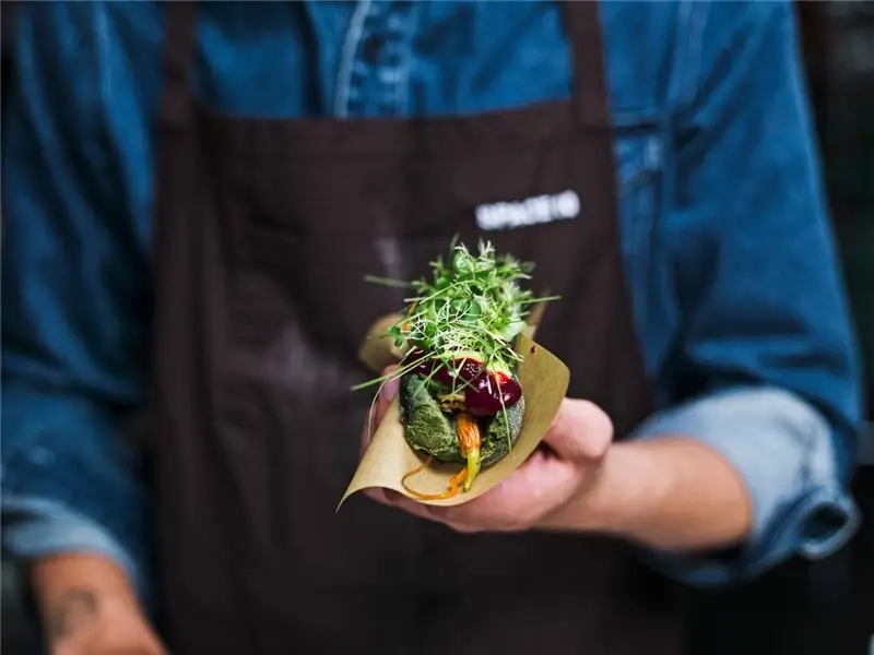 В хот-доге без собаки больше белка, чем в мясном