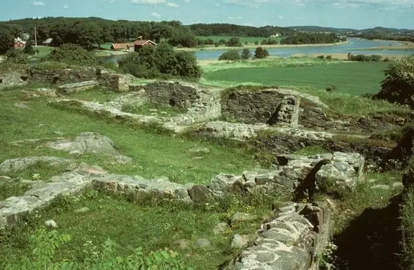 Руины замка Рагнхильдсхольмен