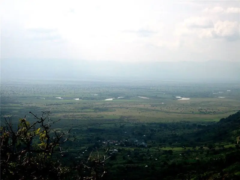 Огромный Альбертинский рифт в Африке является домом для множества видов