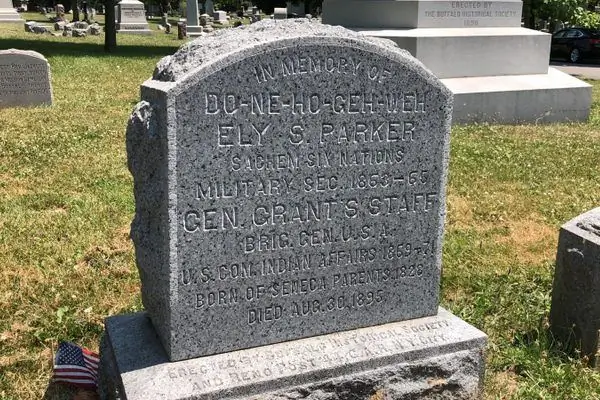 Могила Эли С. Паркера