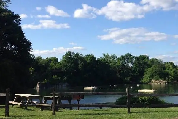 Бобровая плотина