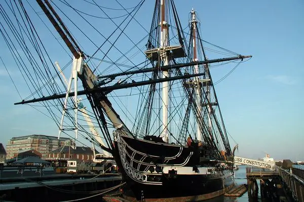 Конституция США: «Старый Айронсайдс» все еще на плаву в историческом Бостоне