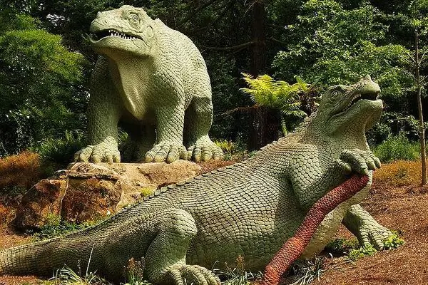 Кристал Пэлас Динозавры