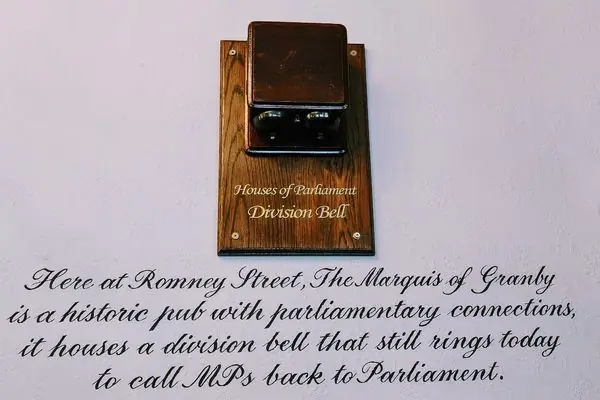 Колокола парламентского дивизиона