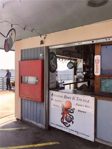 Fathom Bistro, Bait и Tackle