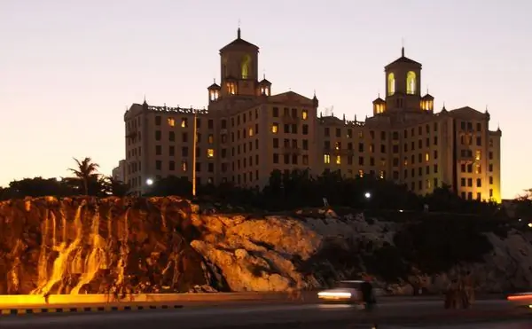 Отель Насиональ де Куба