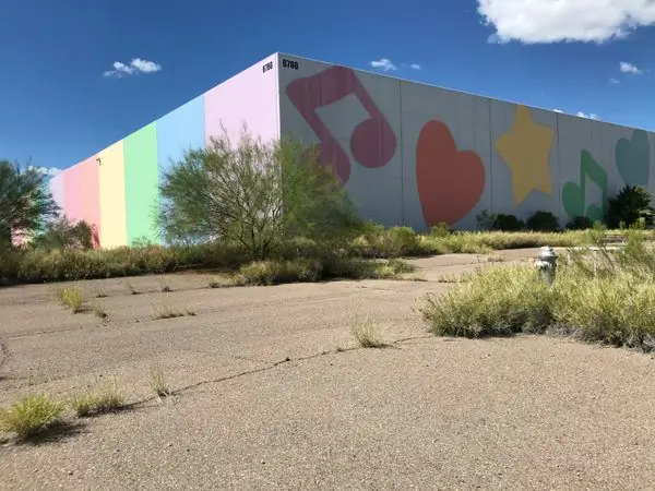 Забытая фабрика Лизы Франк