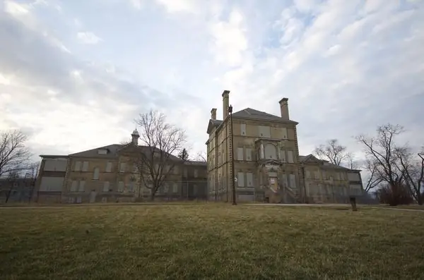 Заброшенная лондонская психиатрическая больница