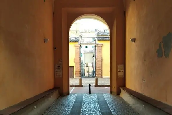 Палаццо Монсиньяни Джиа Сассателли