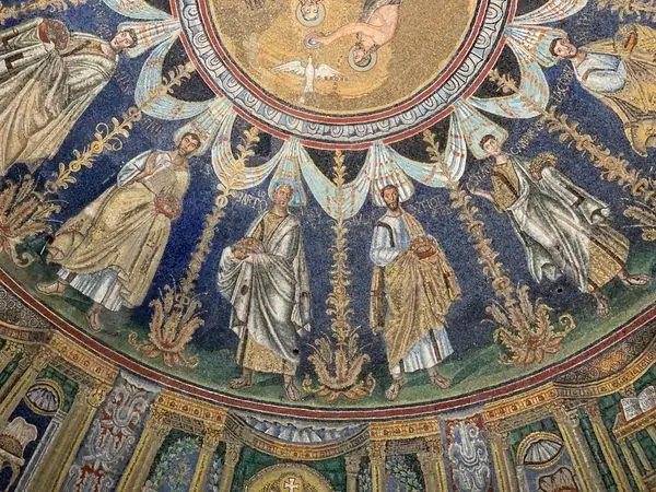 Баптистерий Неона