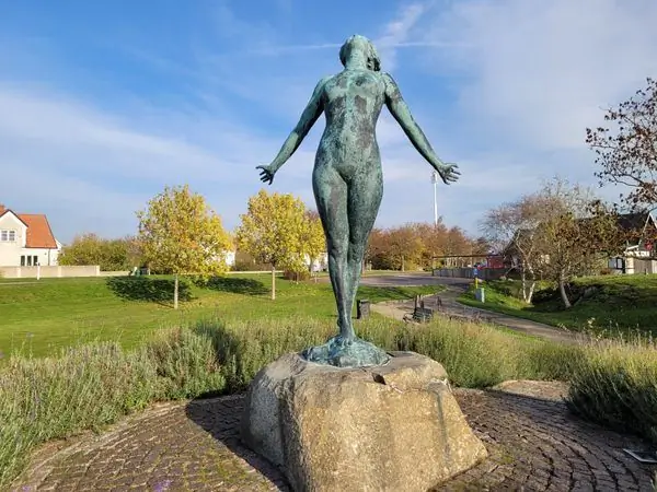 Famntaget' ("Объятия")