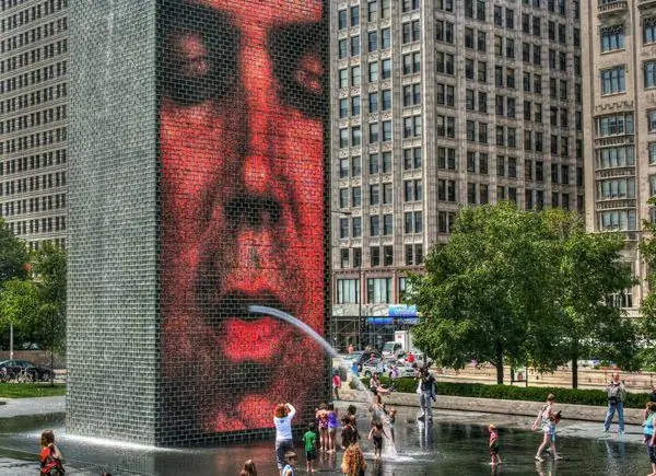 Коронный фонтан