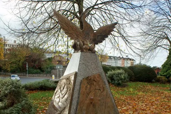 Феникс и четыре стихии