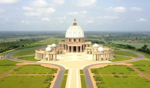 Самая большая церковь в мире