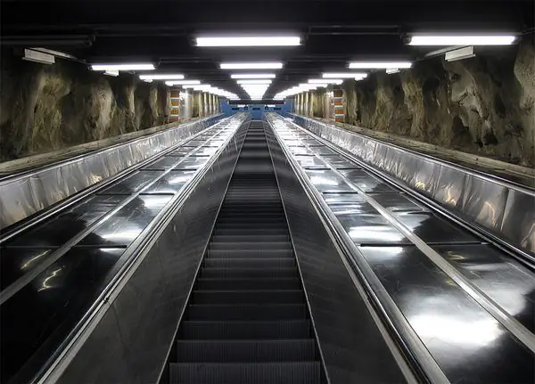 Самый длинный эскалатор в Швеции