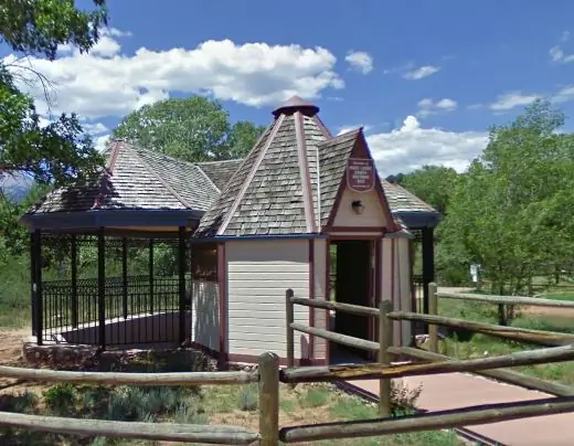 Колорадо усеян перепрофилированными туберкулезными хижинами