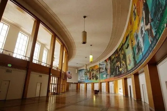 Фреска с историей военно-морского флота Острова Сокровищ