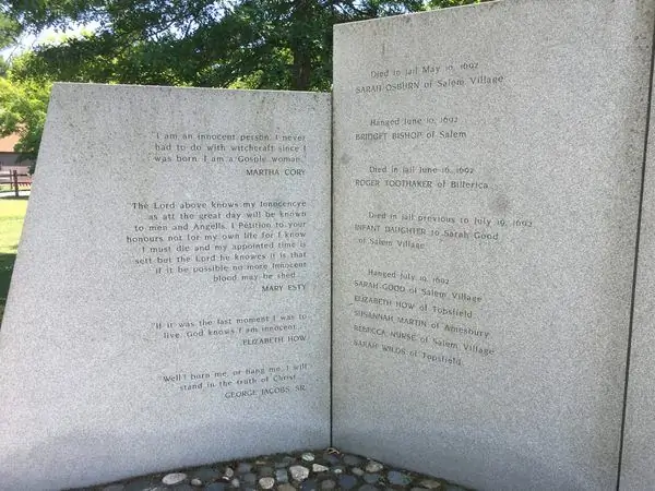 Мемориал жертв колдовства в деревне Салем