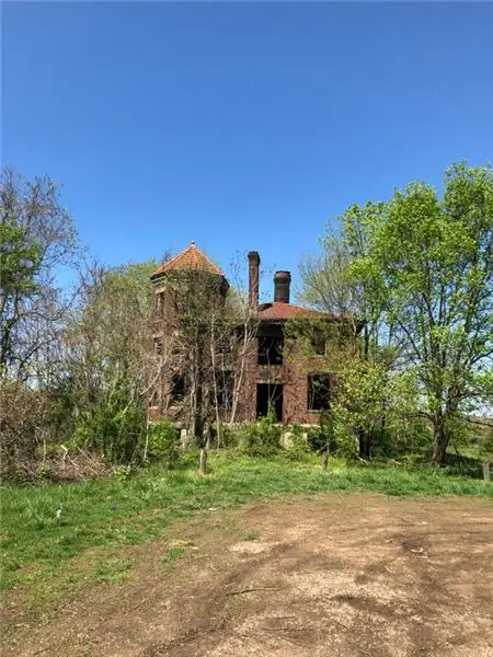 Заброшенный замок №19