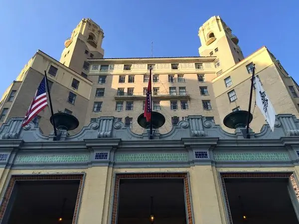 Отель Арлингтон