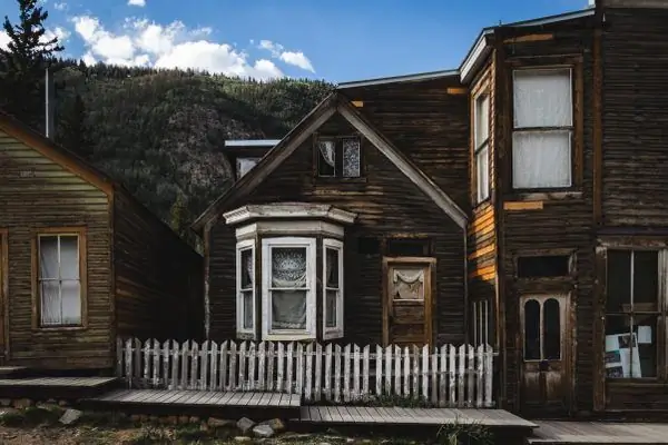 Св. Город-призрак Элмо