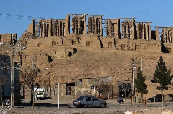 Древние ветряные мельницы Наштифана