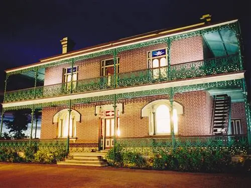 Фасад усадьбы Монте-Кристо