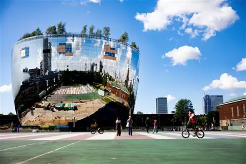 Художественный склад музея Бойманса ван Бёнингена