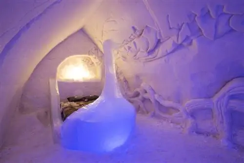 Snowhotel Suite-j.webp
