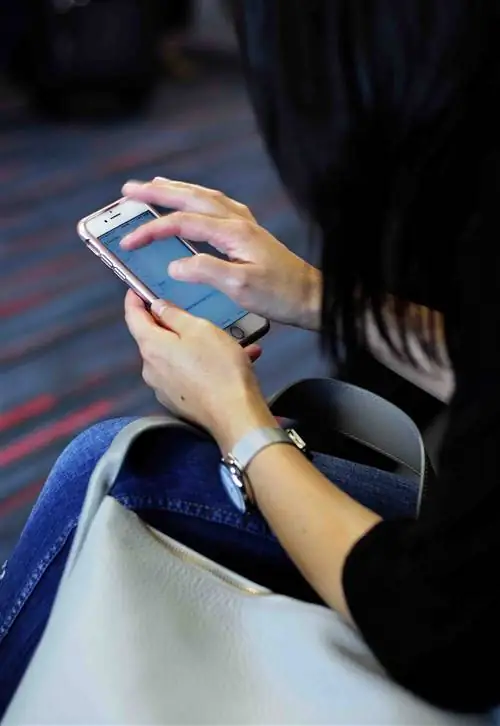 Посетителям Дубая раздадут бесплатные сим-карты