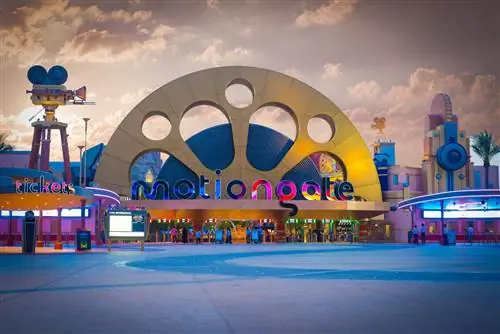 Вход в Motiongate Dubai, парки и курорты Дубая, Объединенные Арабские Эмираты.