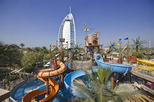 Аквапарк Wild Wadi и Burj Al Arab в Дубае, Объединенные Арабские Эмираты