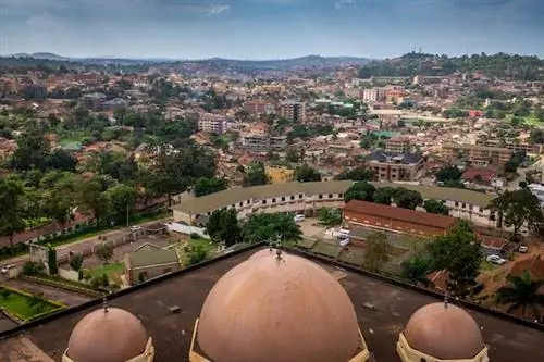 Прекрасный день в Кампале
