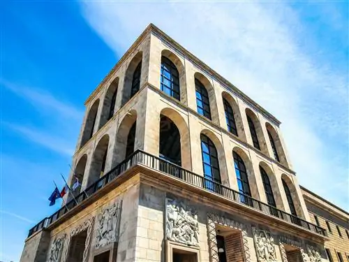 Расширенный динамический диапазон HDR Arengario Museo del Novecento в Милане, Италия