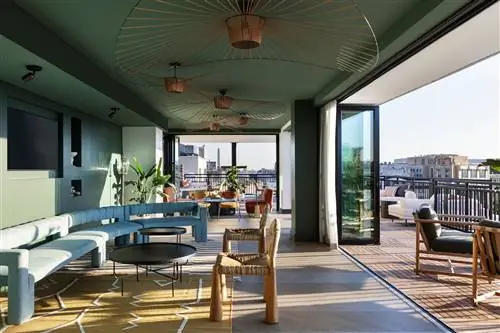 Леди Бёрд в отеле Kimpton Banneker