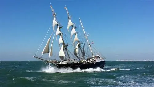 Отправляемся в доступное приключение на SV Tenacious