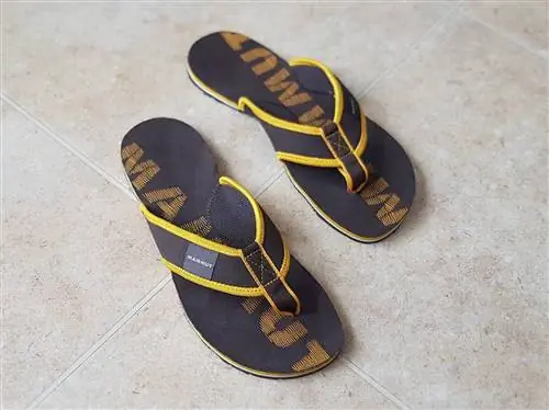 Вашим ногам будет легко дышать в кроссовках Mammut Sloper Flops.