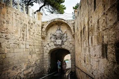 Посещение Мальты: что нужно знать, как водить машину, где поесть и многое другое